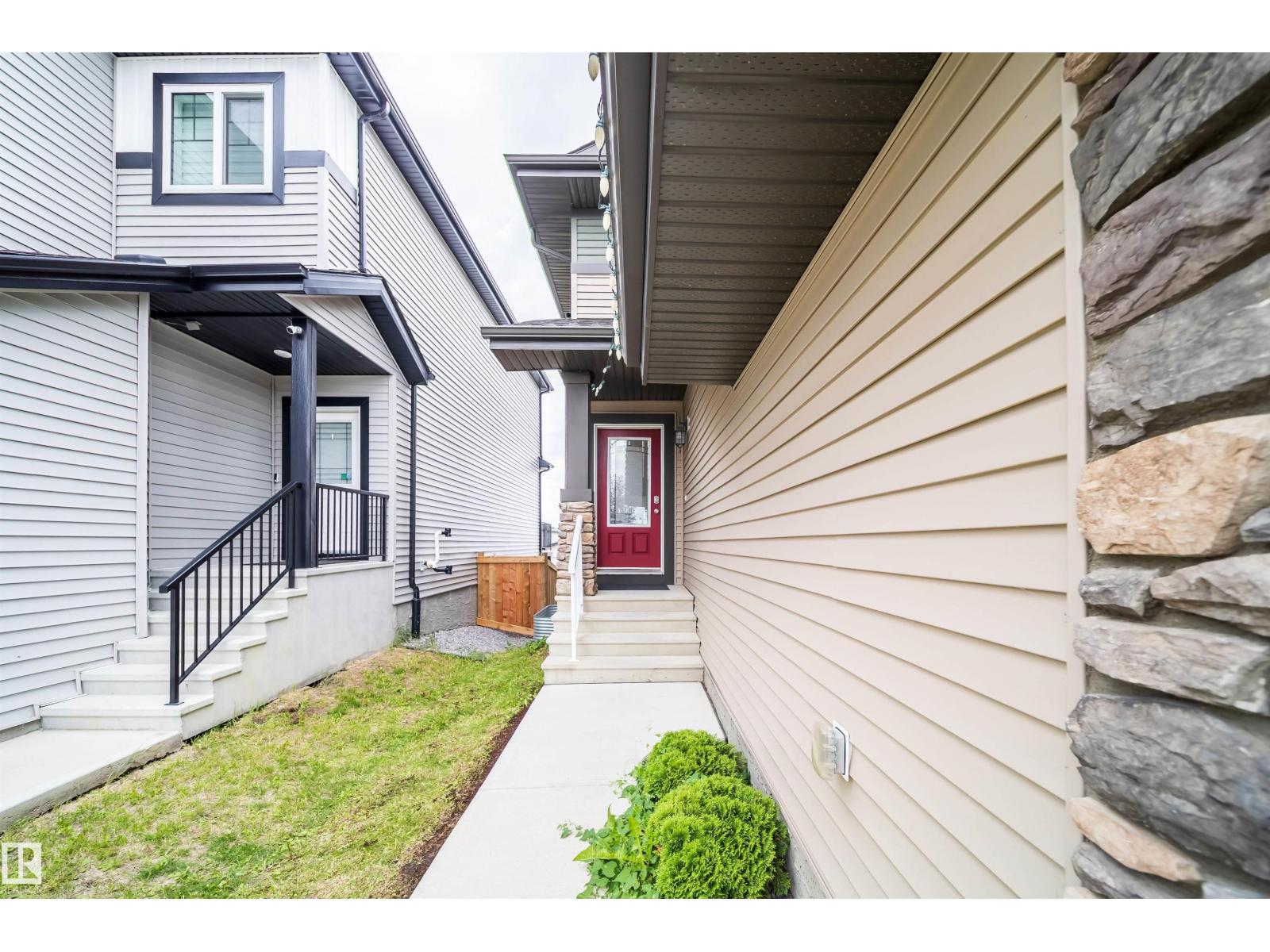 9903 222 St NW NW, Edmonton, Alberta  T5T 7J1 - Photo 7 - E4505008