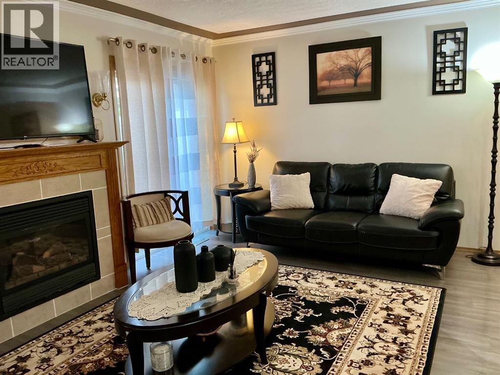 160 Millview Green SW, Calgary, Alberta  T2Y 3W1 - Photo 9 - A2334284