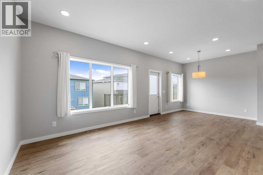 47 Carringvue Passage NW, Calgary, Alberta  T3P 2G4 - Photo 21 - A2324033