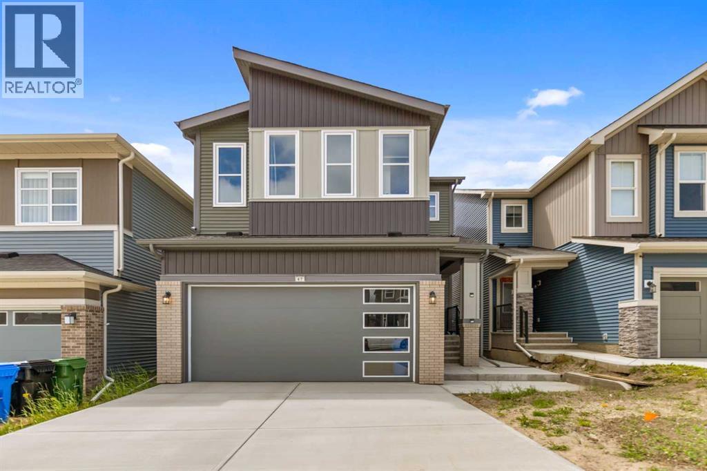 47 Carringvue Passage NW, Calgary, Alberta  T3P 2G4 - Photo 1 - A2324033