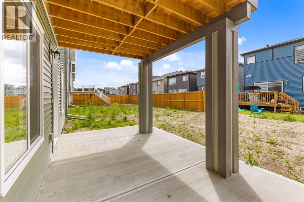 47 Carringvue Passage NW, Calgary, Alberta  T3P 2G4 - Photo 5 - A2324033