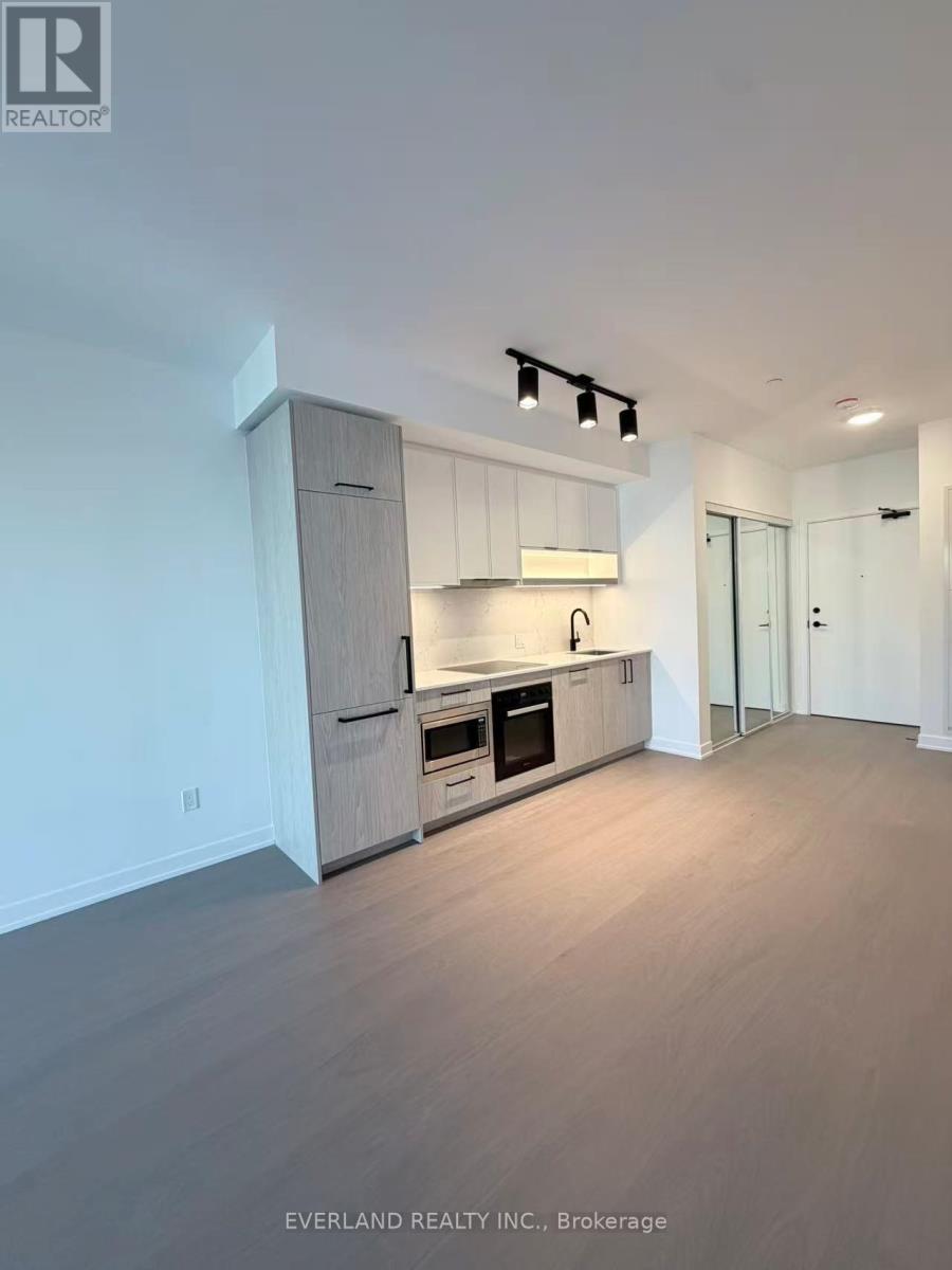 717 - 91 Montclair Avenue, Toronto, Ontario  M5P 0B1 - Photo 5 - C13703074