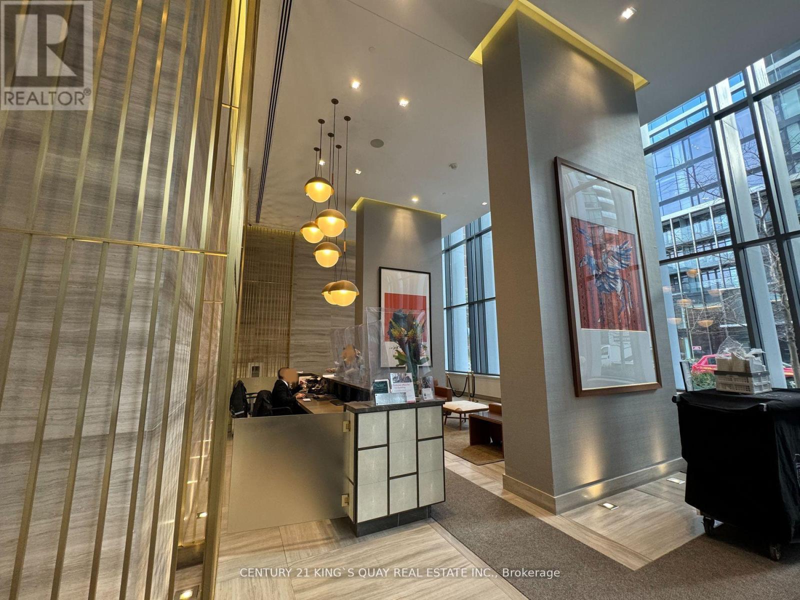 3212 - 50 Charles Street E, Toronto, Ontario  M4Y 1T1 - Photo 2 - C13703078