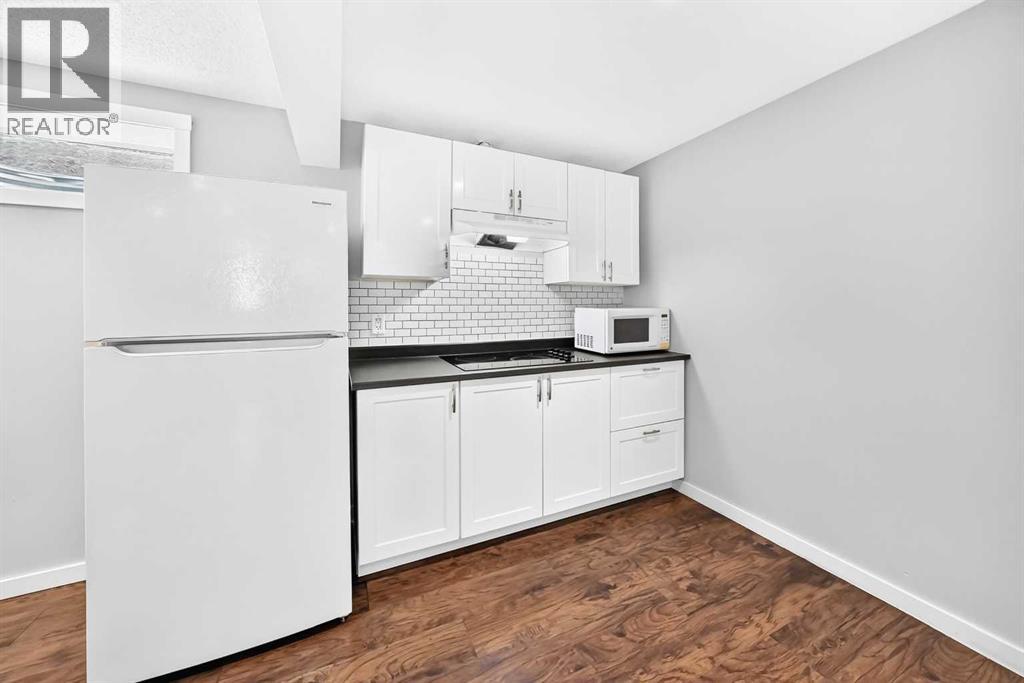 8 Hawkfield Crescent NW, Calgary, Alberta T3G 1Z5 - Photo 39 - A2339371