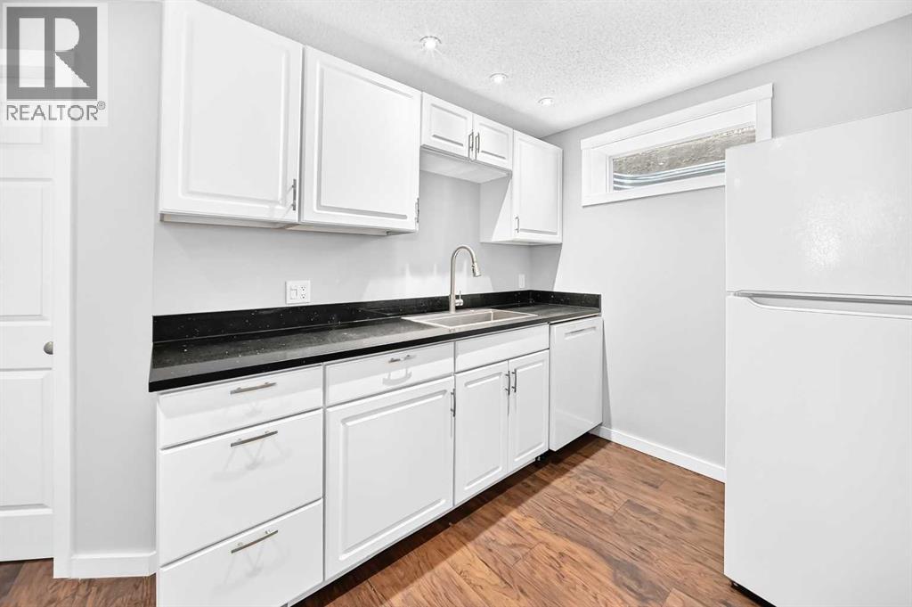 8 Hawkfield Crescent NW, Calgary, Alberta T3G 1Z5 - Photo 40 - A2339371