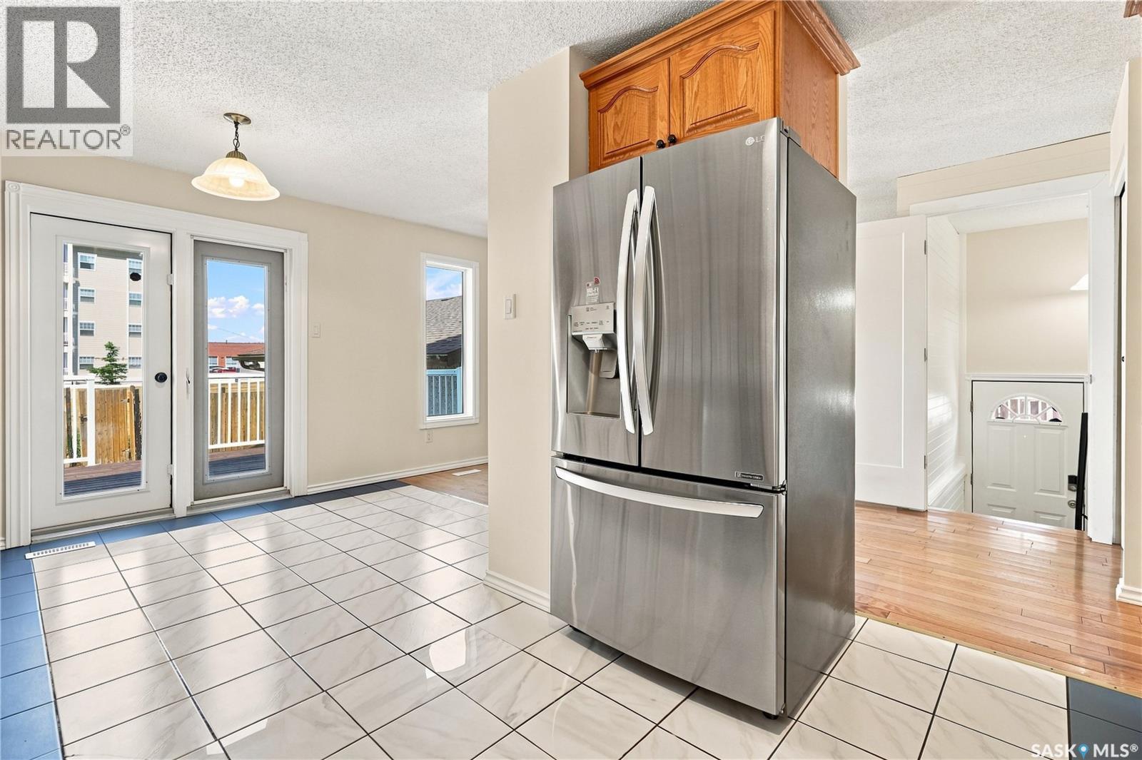 986 Rowell Crescent N, Regina, Saskatchewan  S4X 2A6 - Photo 13 - SK046373