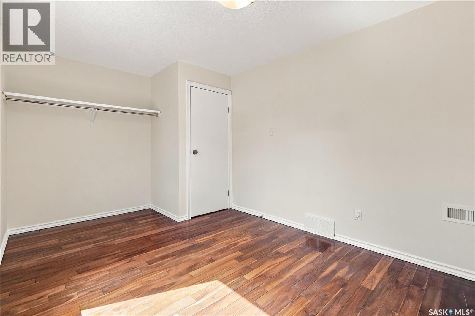 986 Rowell Crescent N, Regina, Saskatchewan  S4X 2A6 - Photo 19 - SK046373