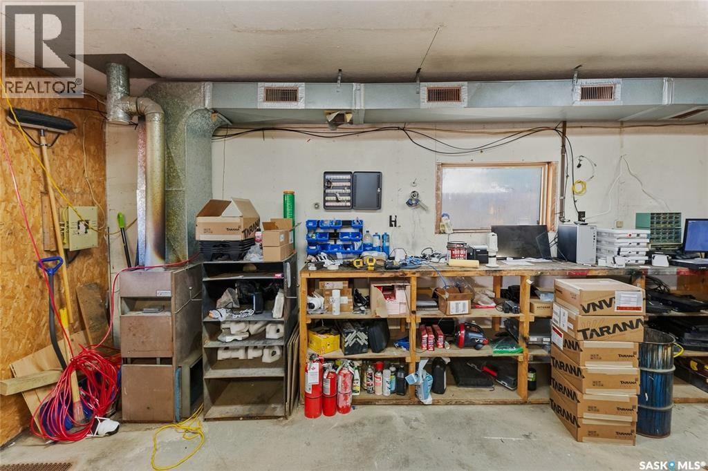 986 Rowell Crescent N, Regina, Saskatchewan  S4X 2A6 - Photo 40 - SK046373