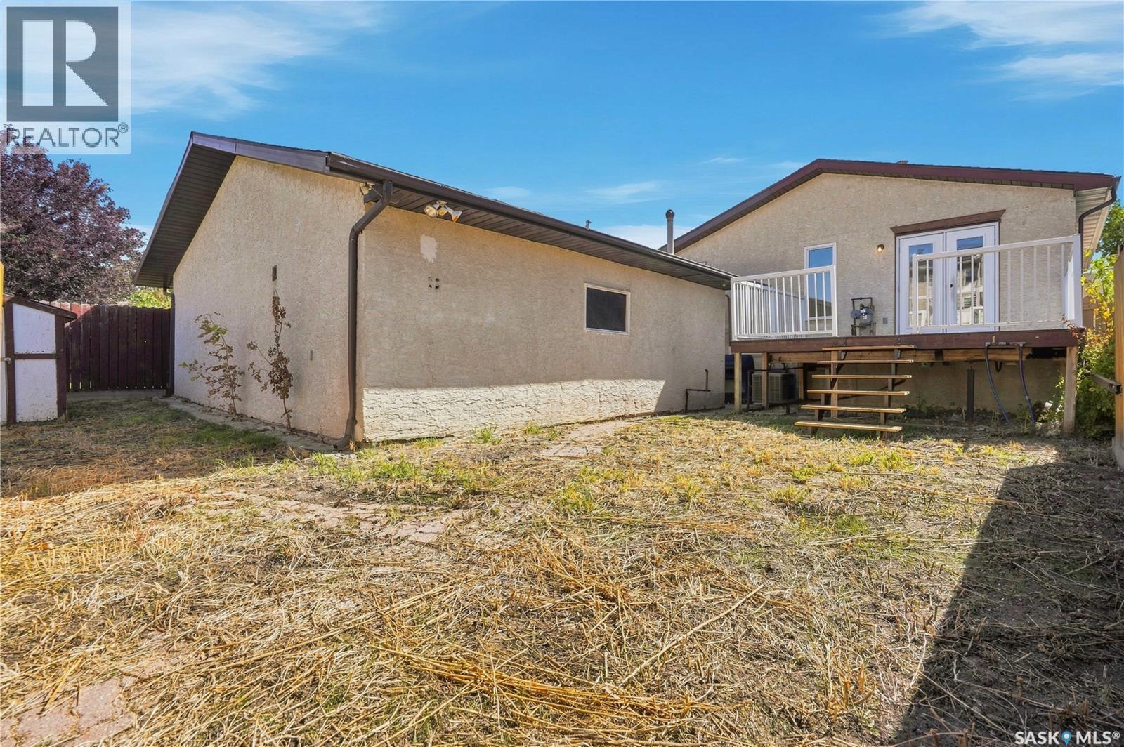 986 Rowell Crescent N, Regina, Saskatchewan  S4X 2A6 - Photo 45 - SK046373