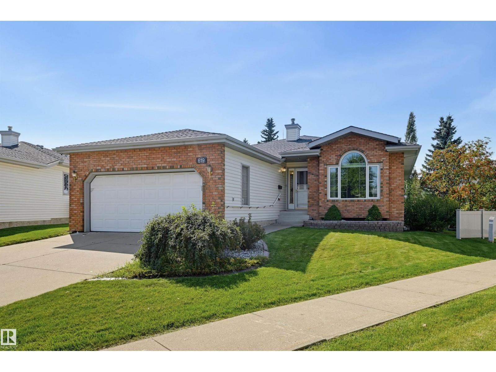 619 REVELL WD NW, Edmonton, Alberta