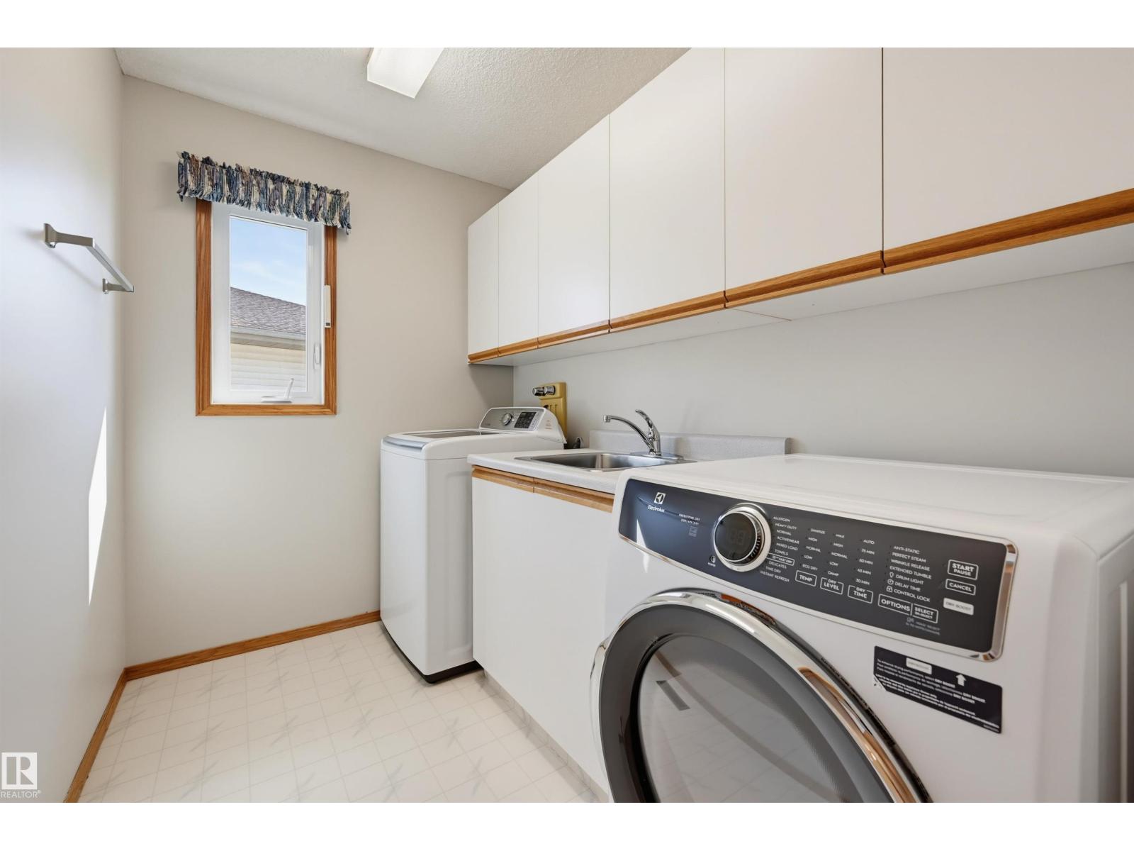 619 Revell Wd NW, Edmonton, Alberta  T6R 2H9 - Photo 31 - E4505103