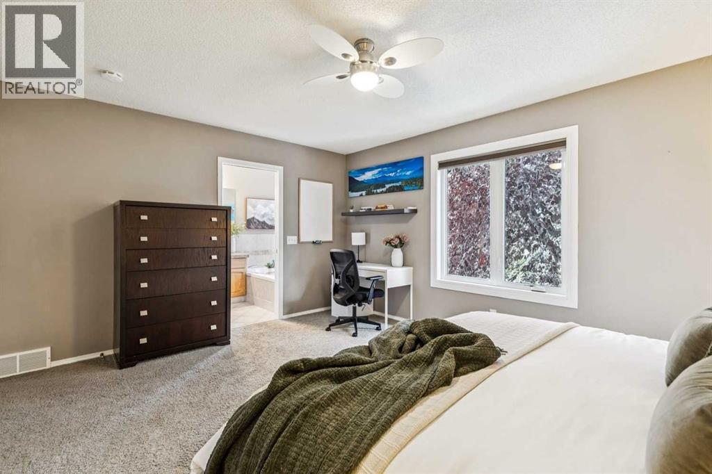 190 Mt Robson Close SE, Calgary, Alberta  T2Z 2E2 - Photo 21 - A2339169