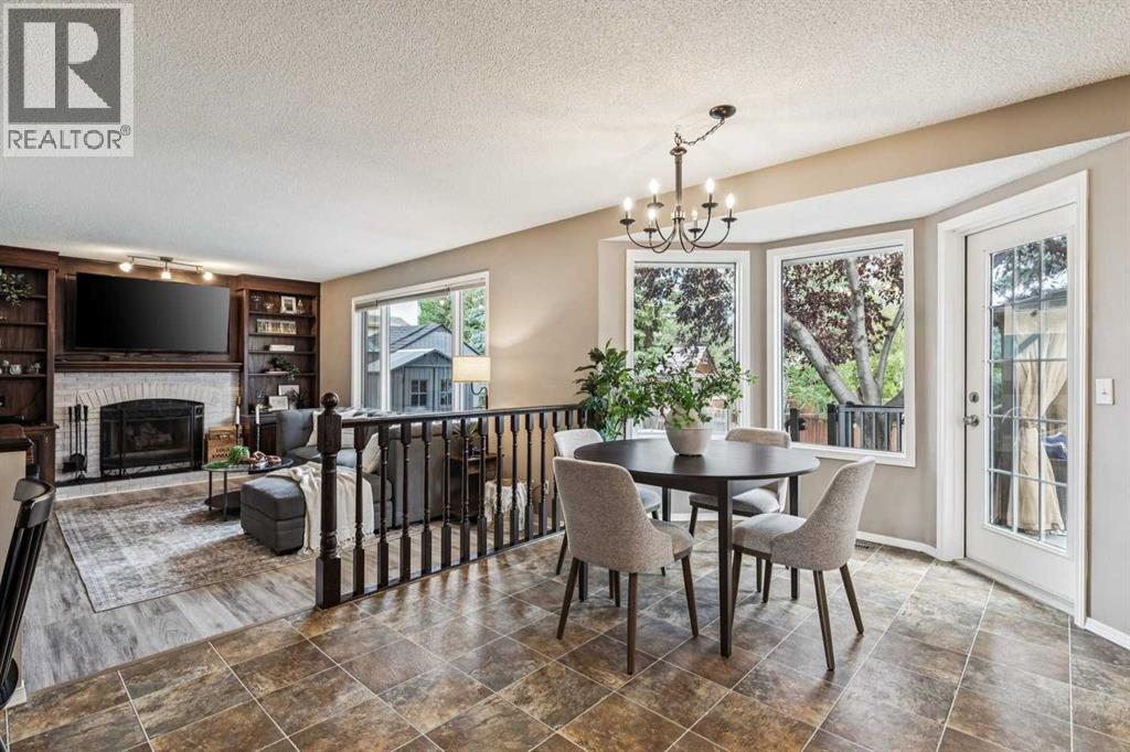 190 Mt Robson Close SE, Calgary, Alberta  T2Z 2E2 - Photo 10 - A2339169