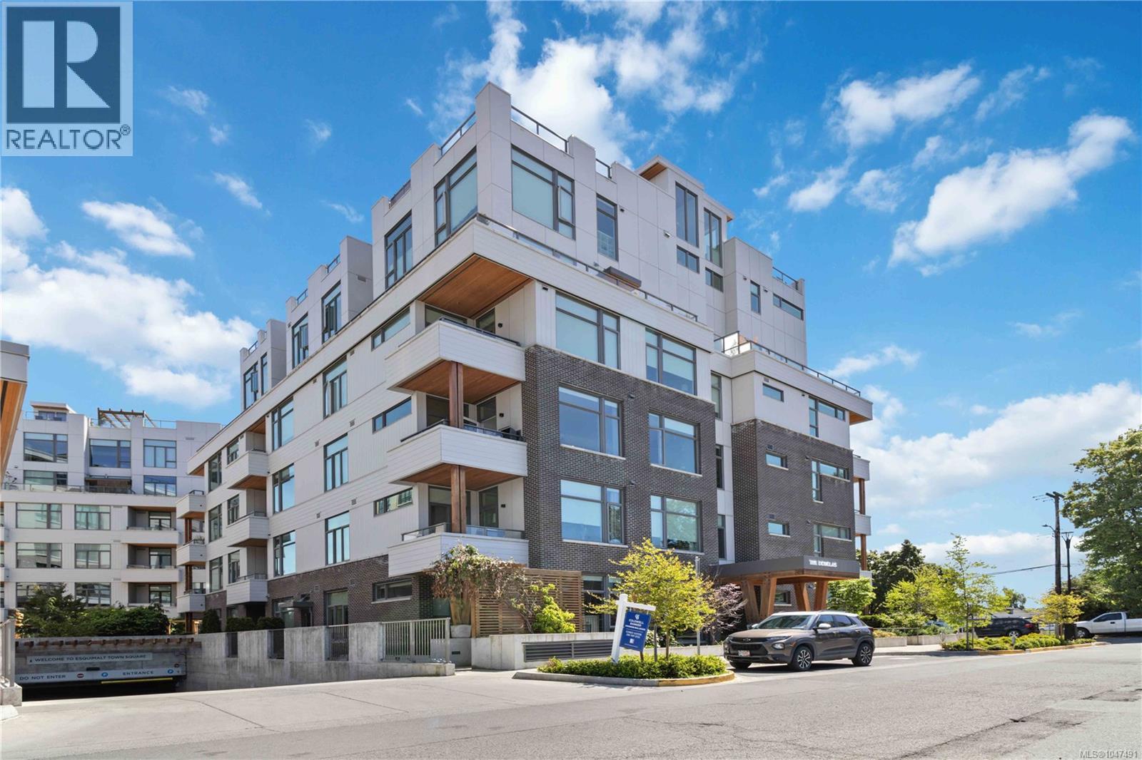 601 501 Park Pl, Esquimalt, British Columbia V9A 0H3 - Photo 4 - 1047491