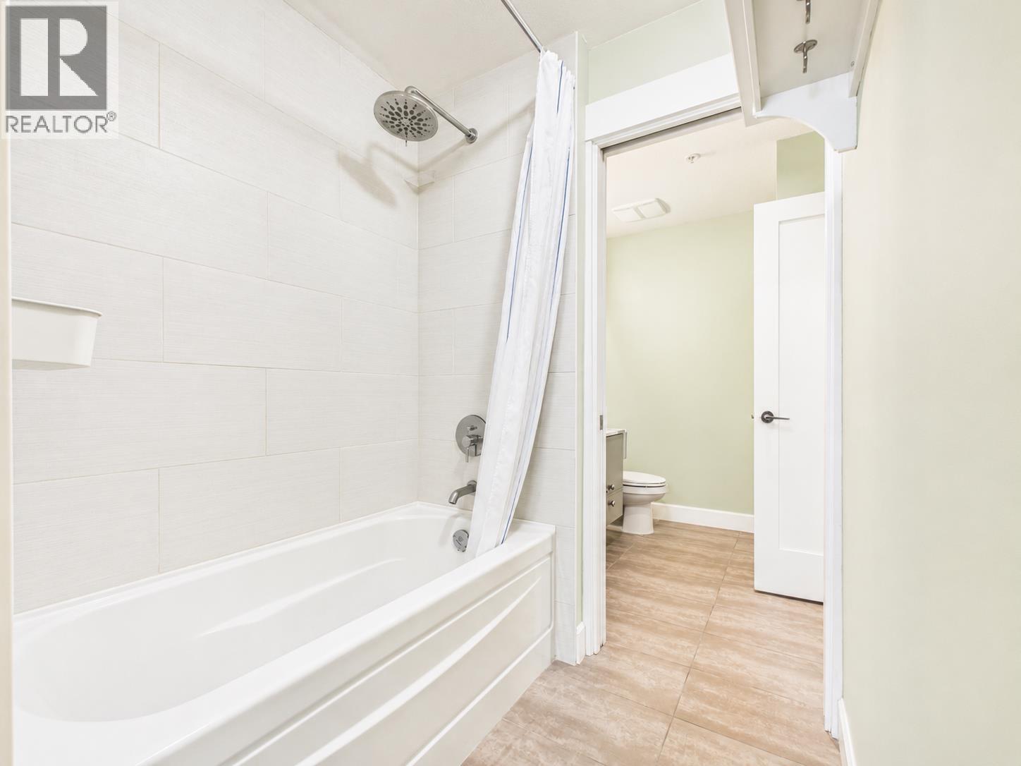304 6611 Eckersley Road, Richmond, British Columbia V6Y 0B7 - Photo 9 - R3157998
