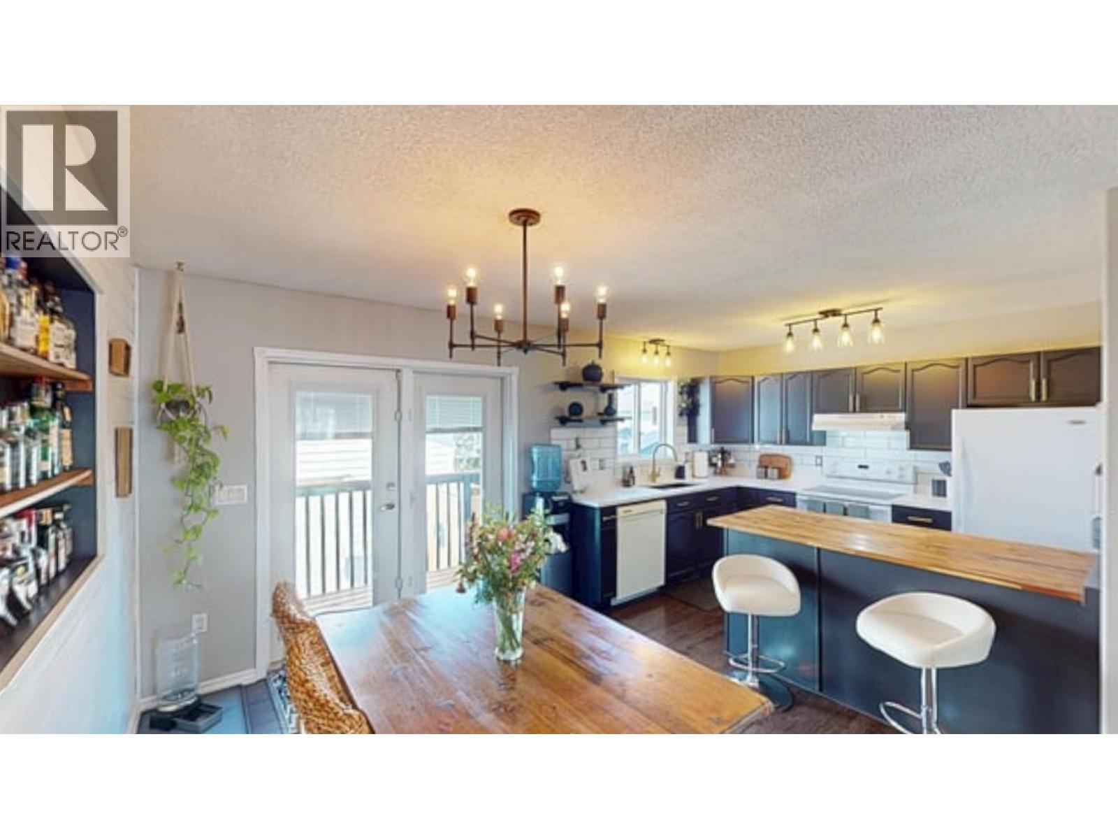 10612 88a Street, Fort St. John, British Columbia  V1J 5X9 - Photo 11 - R3157814