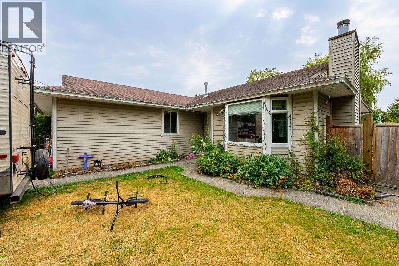 20102 Ditton Street, Maple Ridge, British Columbia V2X 9H4 - Photo 6 - R3143223
