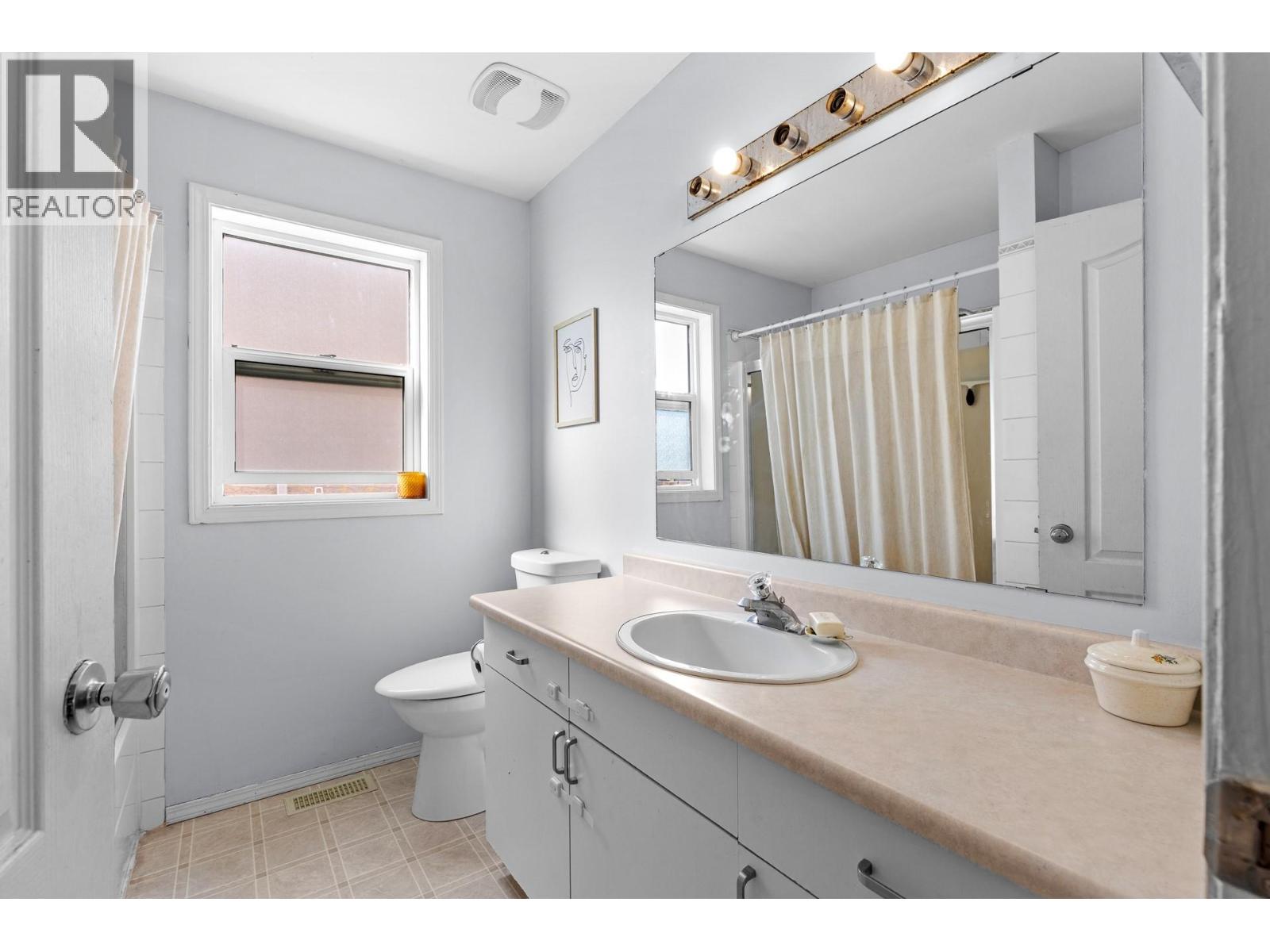 131 Celano Crescent, Kelowna, British Columbia  V1V 1S9 - Photo 41 - 10398201