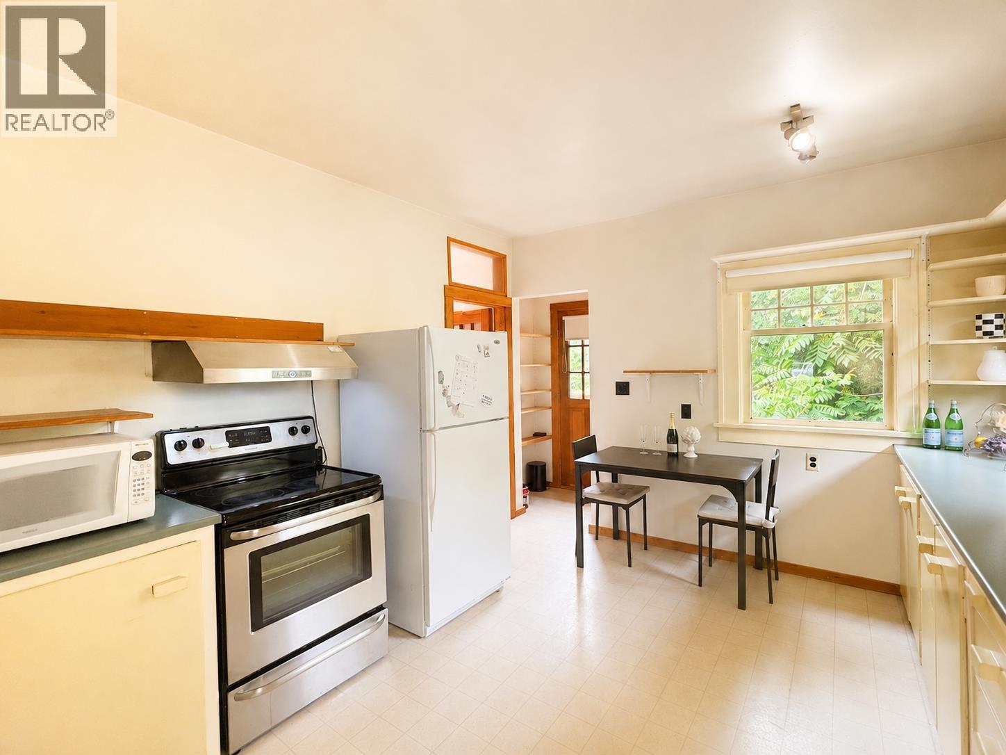 4117 W 11th Avenue, Vancouver, British Columbia  V6R 2L5 - Photo 10 - R3156749