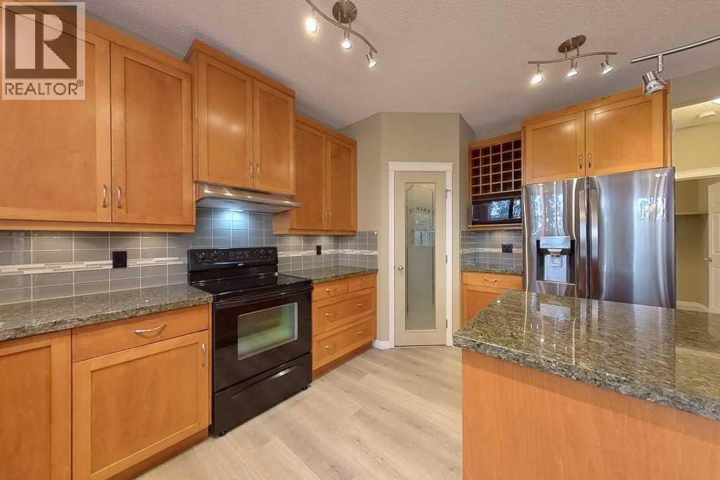 149 Rockborough Green NW, Calgary, Alberta  T3G 5S8 - Photo 22 - A2339089