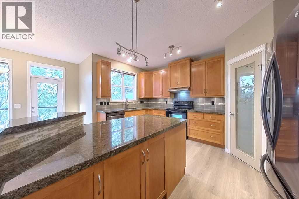 149 Rockborough Green NW, Calgary, Alberta  T3G 5S8 - Photo 21 - A2339089
