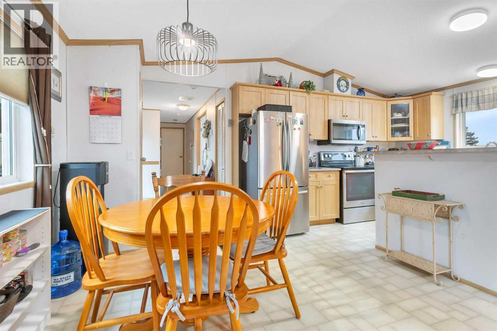 41113 Range Road 263, Rural Lacombe County, Alberta  T4L 0A1 - Photo 17 - A2327060