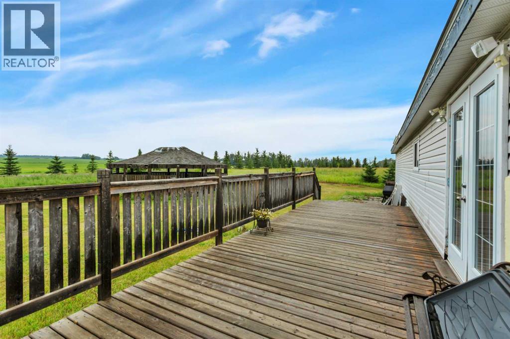 41113 Range Road 263, Rural Lacombe County, Alberta  T4L 0A1 - Photo 6 - A2327060