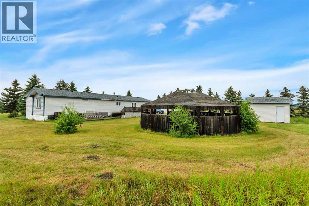 41113 Range Road 263, Rural Lacombe County, Alberta  T4L 0A1 - Photo 7 - A2327060
