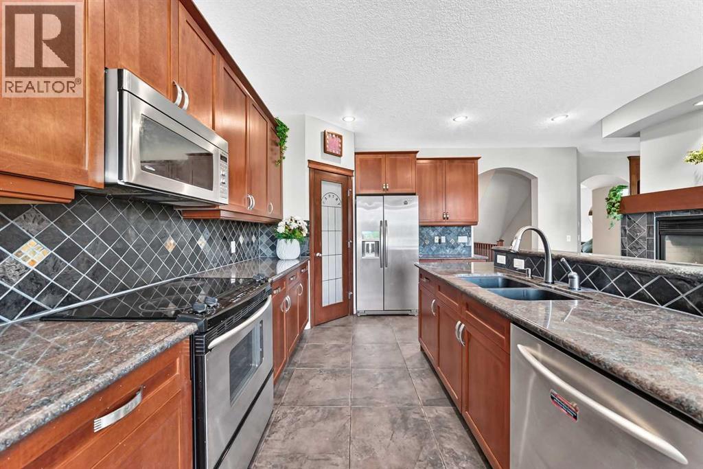 14 Springborough Crescent SW, Calgary, Alberta  T3H 5M5 - Photo 11 - A2333756