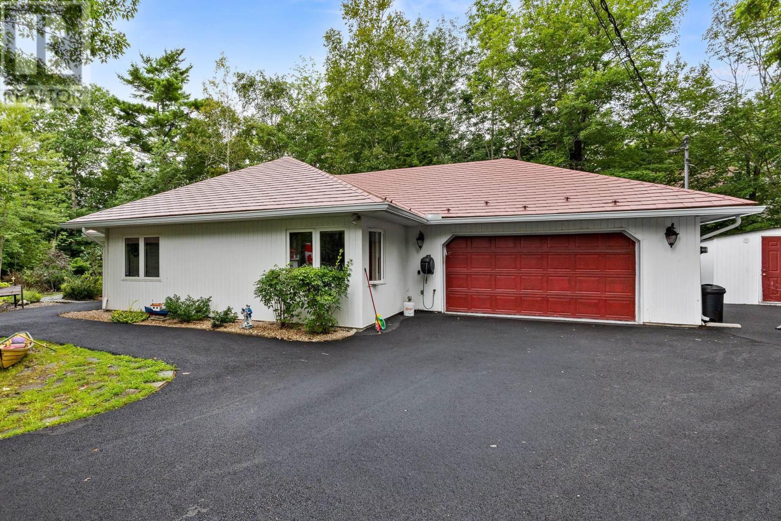 5 Brackstone Court, Lower Sackville, Nova Scotia