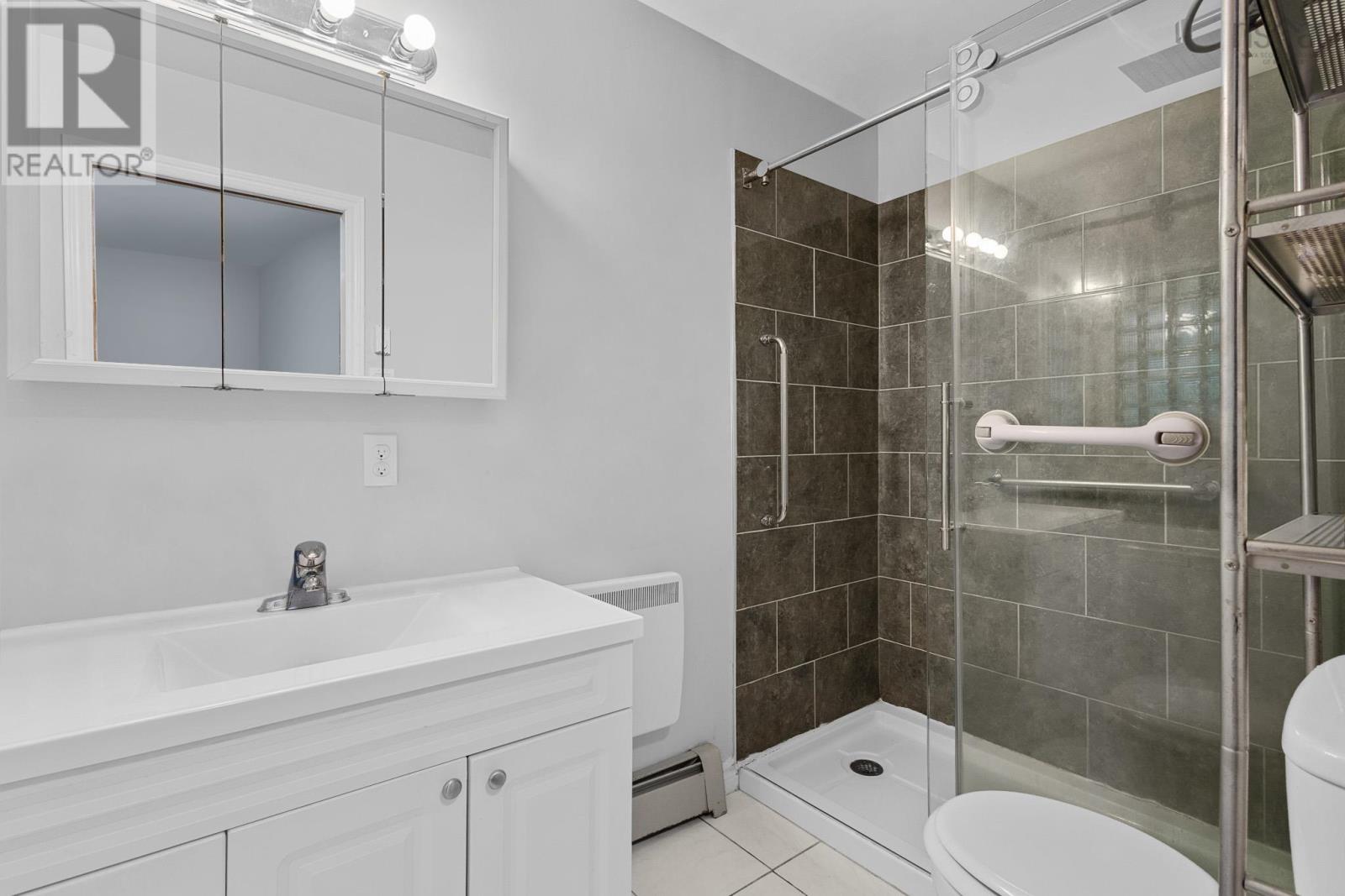 5 Brackstone Court, Lower Sackville, Nova Scotia  B4C 4E3 - Photo 23 - 202621162