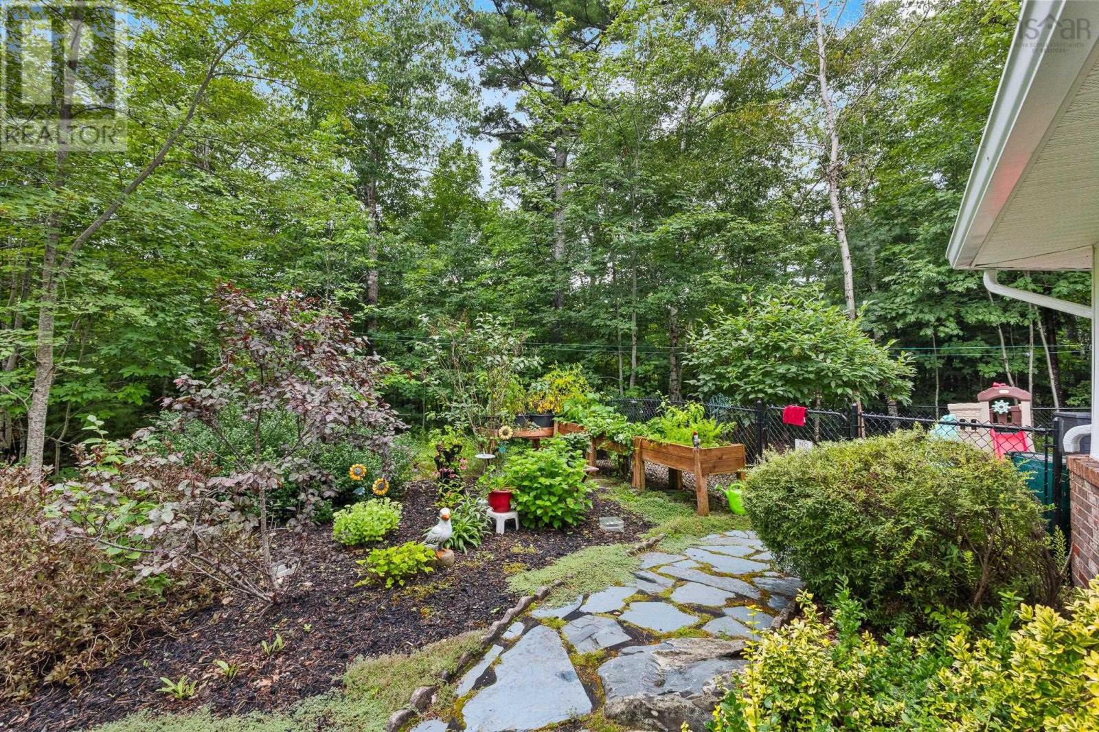 5 Brackstone Court, Lower Sackville, Nova Scotia  B4C 4E3 - Photo 37 - 202621162