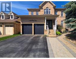 8 ST. PHILIP COURT, Whitby, Ontario