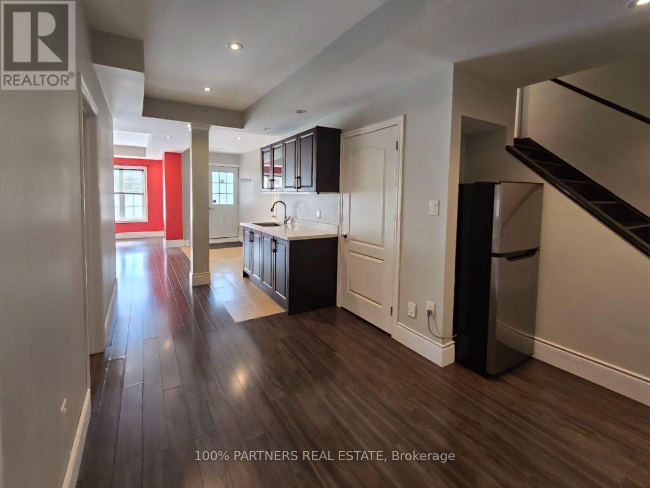8 St. Philip Court, Whitby, Ontario L1P 0A5 - Photo 37 - E13698216