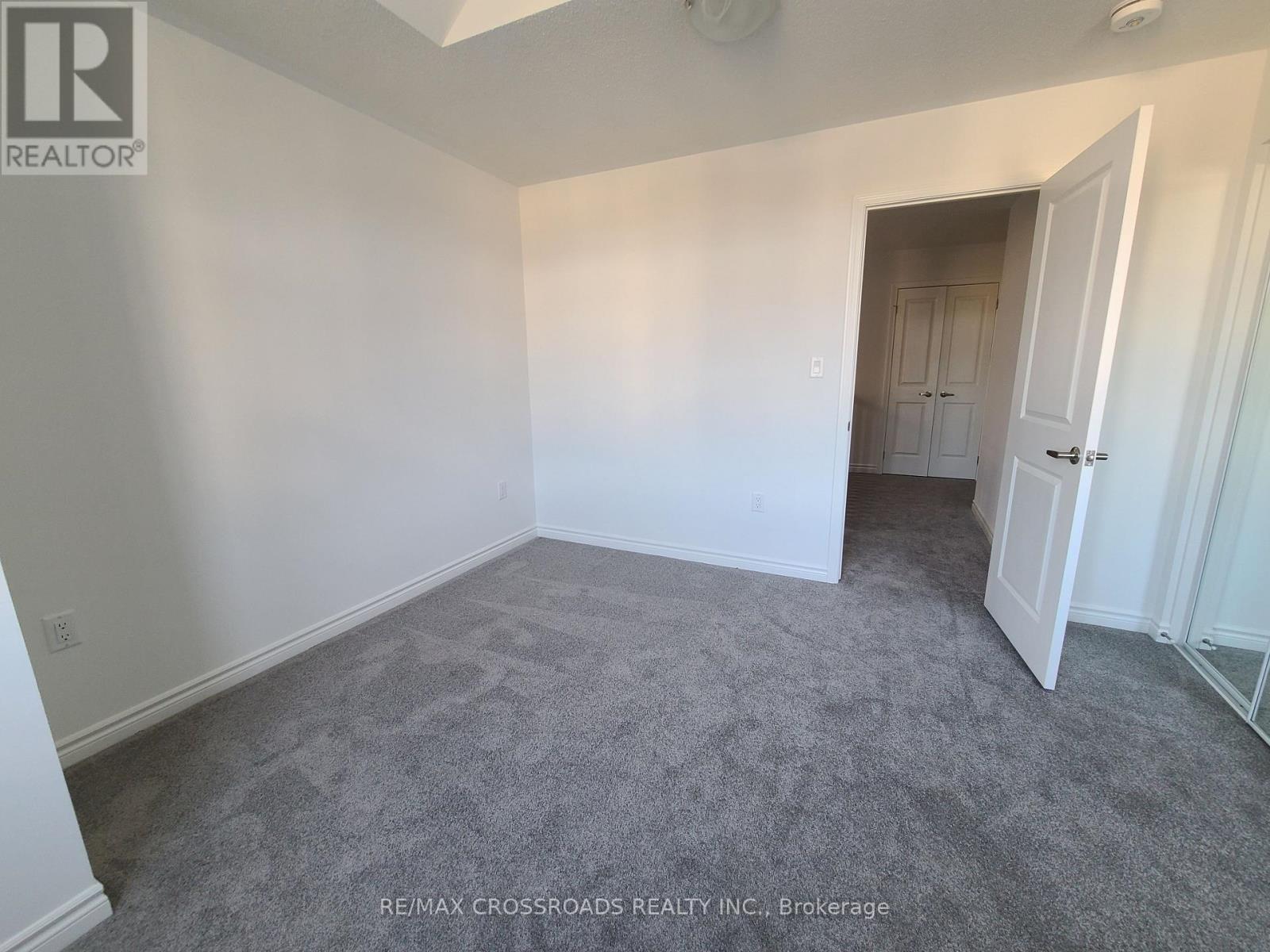 2916 Scotch Pine Lane, Pickering, Ontario L1X 0N9 - Photo 16 - E13699250