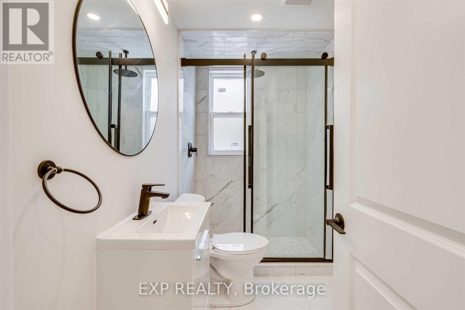 Upper - 487 Brucedale Avenue E, Hamilton, Ontario L8V 1P1 - Photo 11 - X13697096