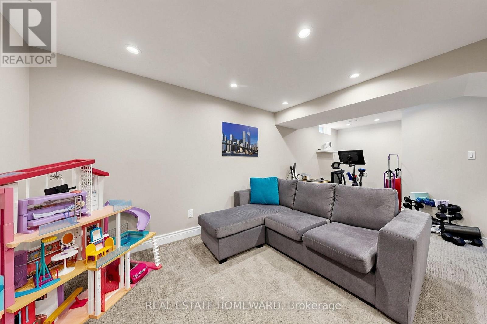 242 Badessa Circle, Vaughan, Ontario  L4J 6C7 - Photo 31 - N13695138