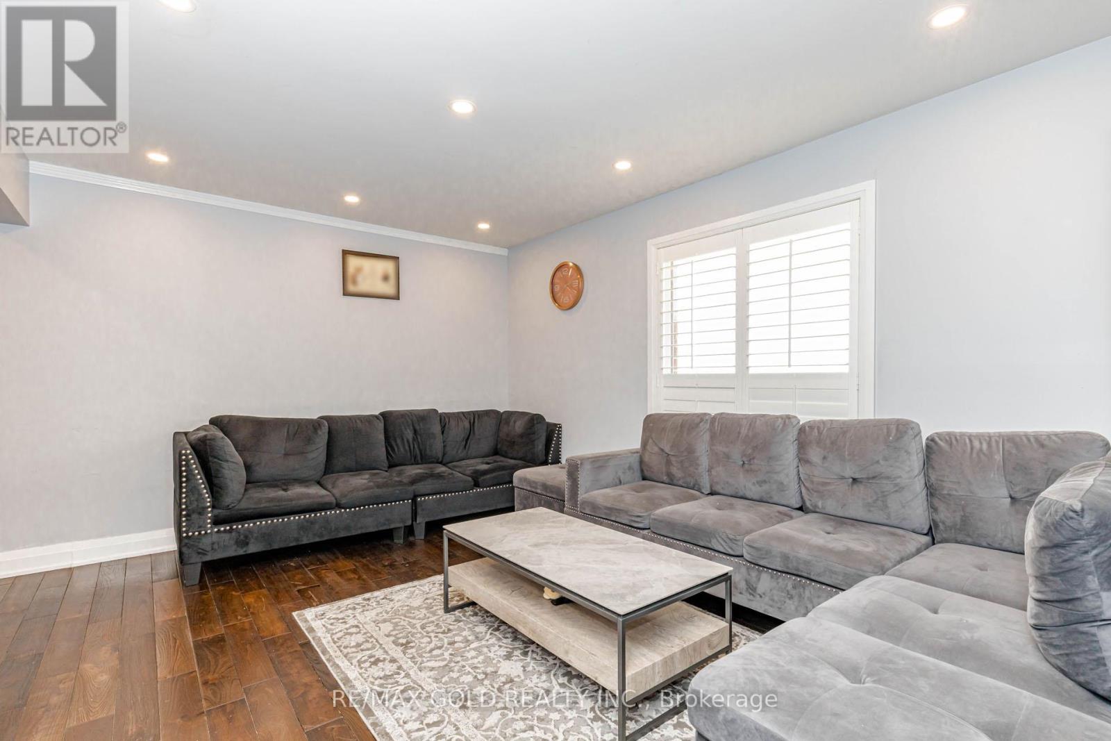 28 Rivermere Court, Brampton, Ontario L7A 1R4 - Photo 10 - W13191326