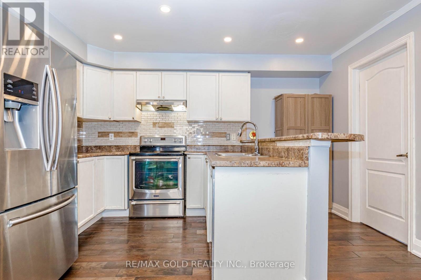 28 Rivermere Court, Brampton, Ontario L7A 1R4 - Photo 14 - W13191326