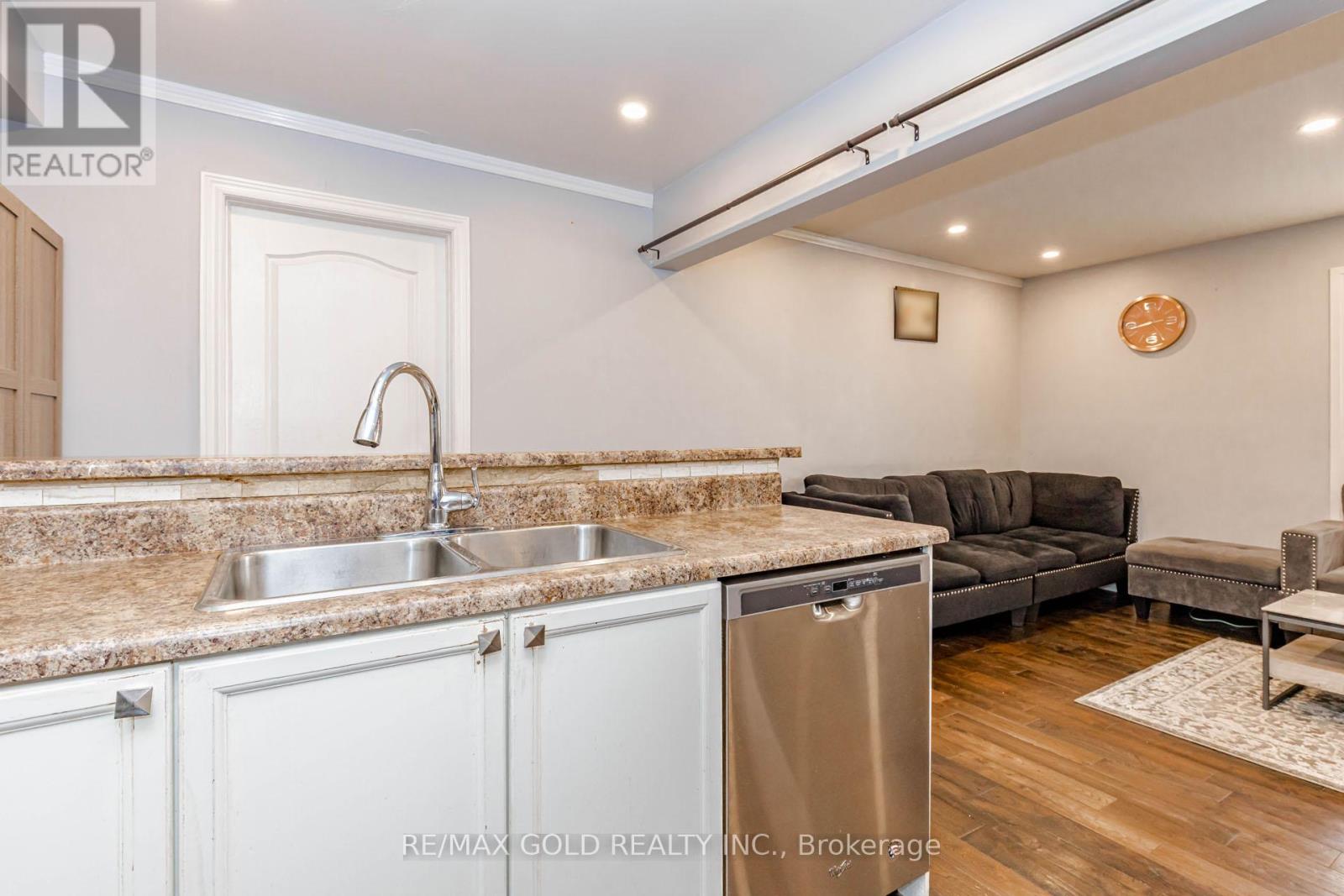 28 Rivermere Court, Brampton, Ontario L7A 1R4 - Photo 20 - W13191326