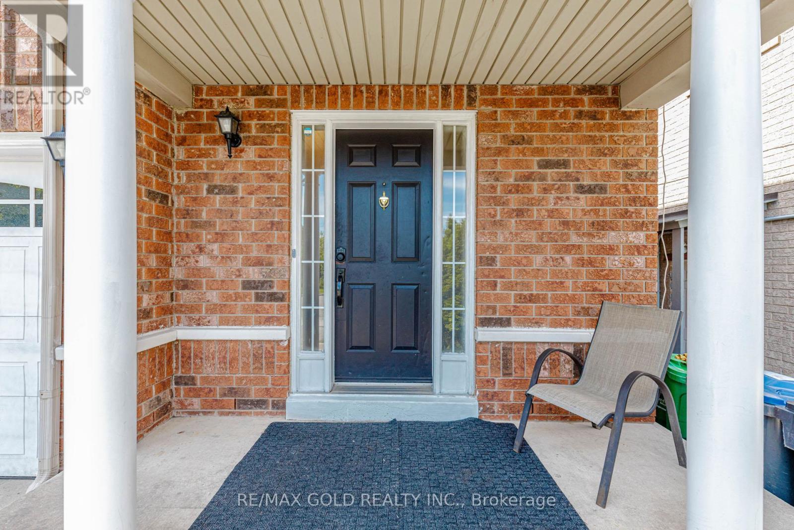 28 Rivermere Court, Brampton, Ontario L7A 1R4 - Photo 5 - W13191326