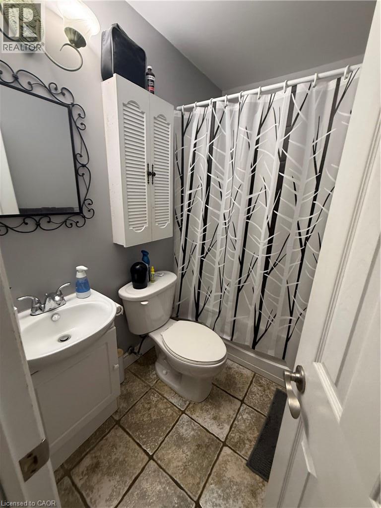 947 Main Street E Unit# 2, Hamilton, Ontario  L8M 1M9 - Photo 6 - 40857606