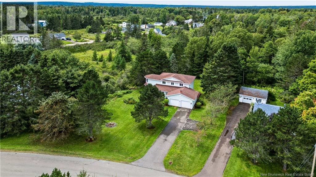 44 West Avenue, Sackville, New Brunswick  E4L 4P1 - Photo 2 - NB139457