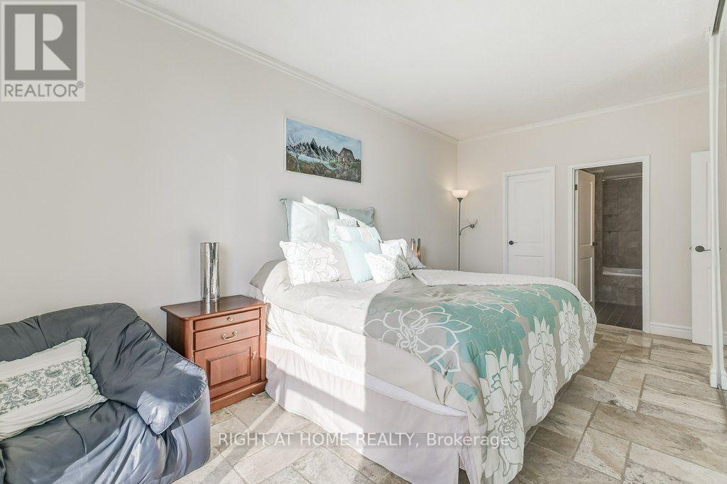 Ph2 - 25 Grenville Street, Toronto, Ontario M4Y 2X5 - Photo 25 - C13703124