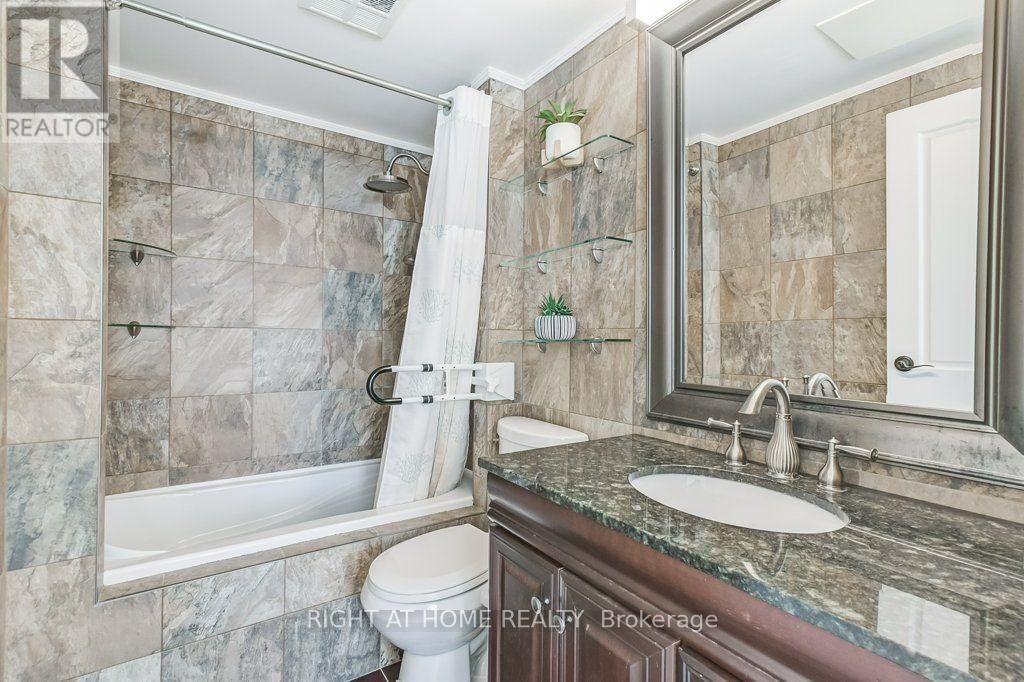 Ph2 - 25 Grenville Street, Toronto, Ontario M4Y 2X5 - Photo 26 - C13703124