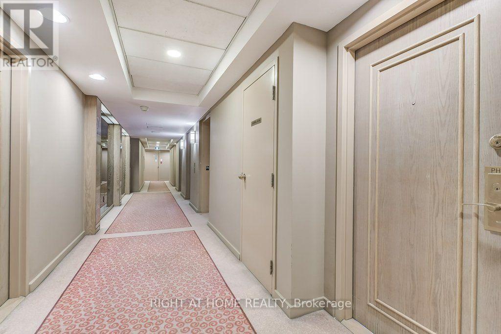 Ph2 - 25 Grenville Street, Toronto, Ontario M4Y 2X5 - Photo 5 - C13703124