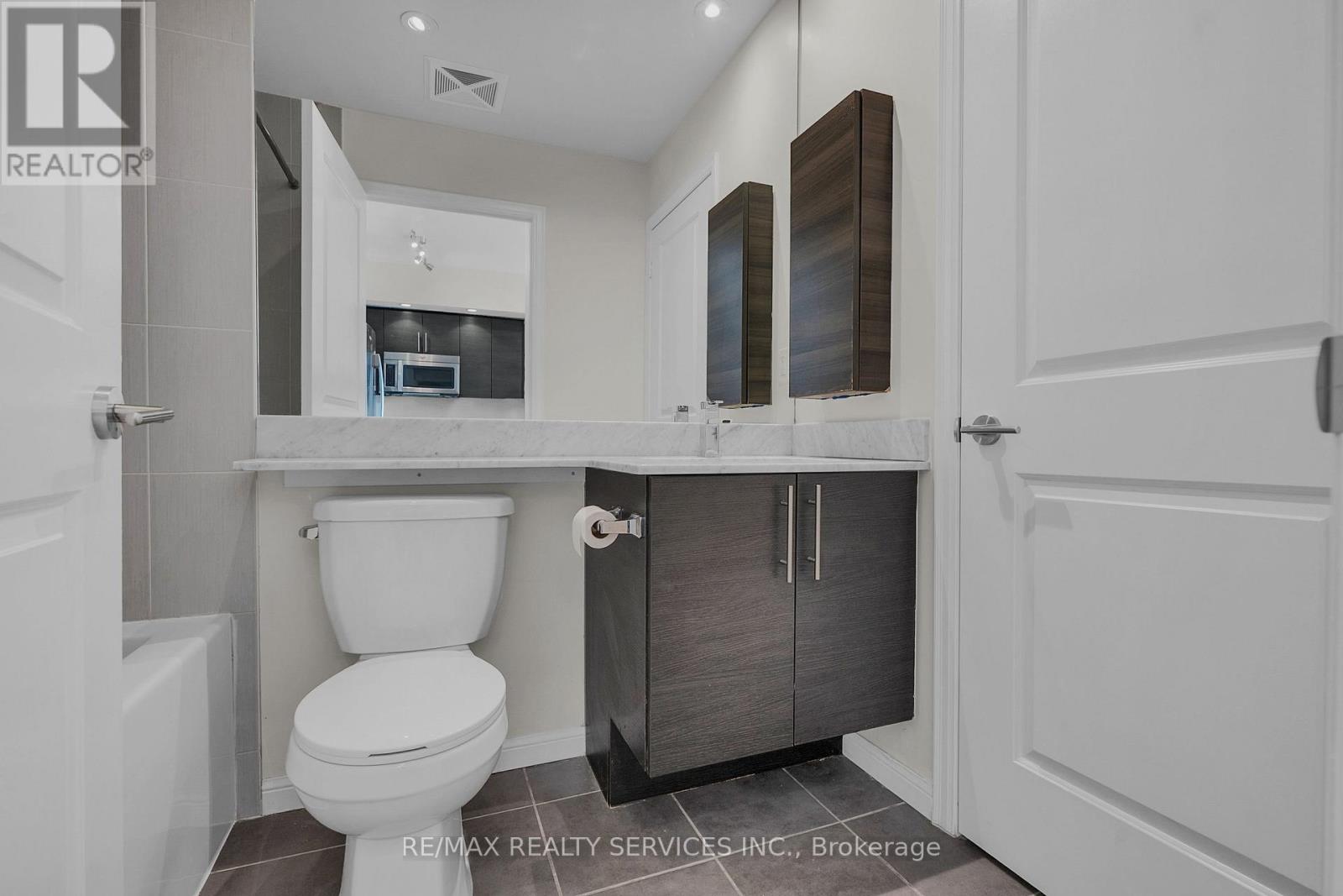 1802 - 85 East Liberty Street, Toronto, Ontario M6K 3R4 - Photo 25 - C13703130