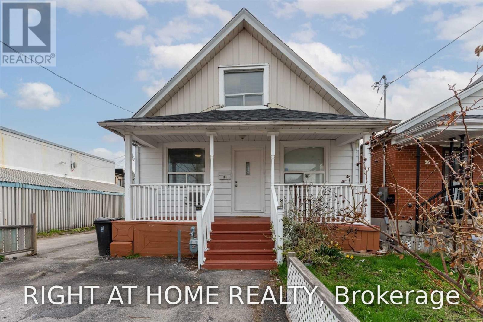 54 Byng Avenue, Toronto, Ontario M1L 3N7 - Photo 1 - E13703114