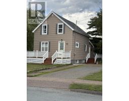<div class="price">$349,900</div> 90 Hillcrest Ave Avenue<br>Bible Hill, Nova Scotia<br><div class='bed_bath'>2 Bed | 2 Bath</div>