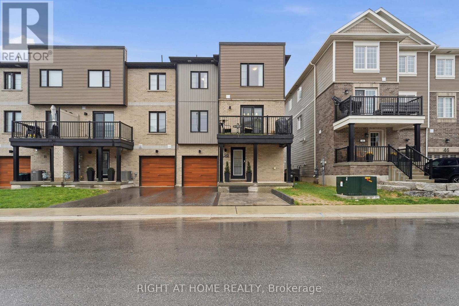 50 Hay Lane, Barrie, Ontario  L9J 0T6 - Photo 2 - S13703102